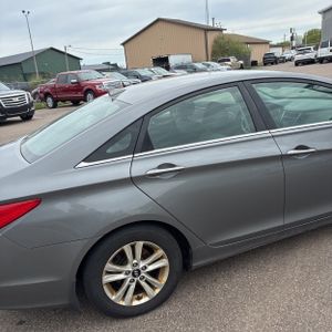 HYUNDAI SONATA - 9