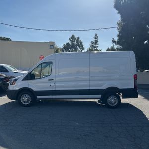 Ford Transit-250 Cargo Van - 3