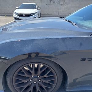 FORD MUSTANG GT PREMIUM - 2