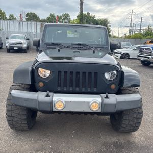 صورة مصغرة 14 لـ 2011 JEEP WRANGLER SAHARA