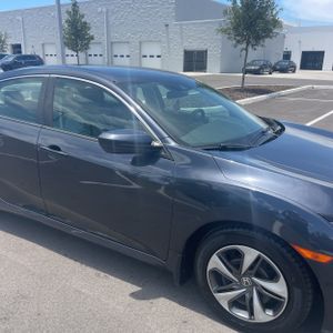 2020 Honda CIVIC LX — миниатюра 13