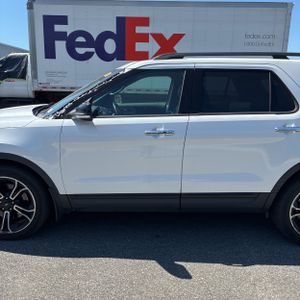FORD EXPLORER SPORT - 4