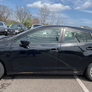 SUBARU IMPREZA BASE - 4