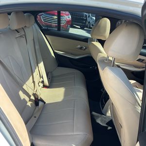 صورة 35 لـ 2019 BMW 3 SERIES 330I