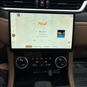 صورة 37 لـ 2021 Jaguar F-PACE P250 S