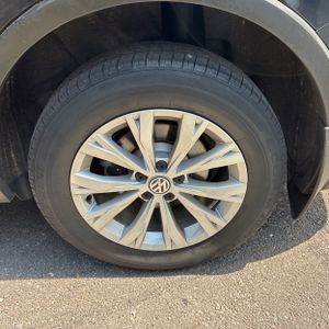 صورة مصغرة 18 لـ 2018 Volkswagen TIGUAN 2.0T SE 4MOTION
