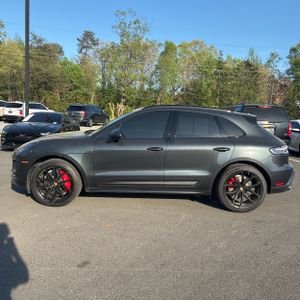 PORSCHE MACAN GTS - 3