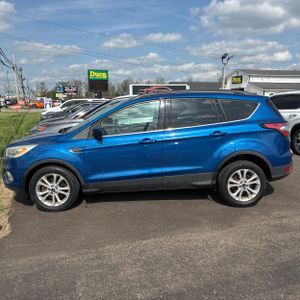 FORD ESCAPE SE - 3