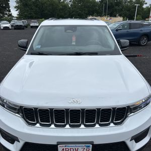 2023 JEEP GRAND CHEROKEE LAREDO 缩略图 15