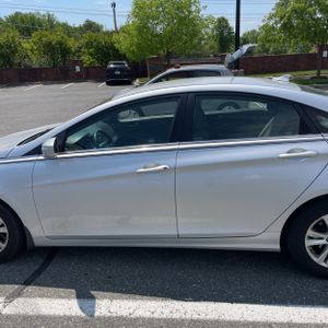 HYUNDAI SONATA GLS - 4