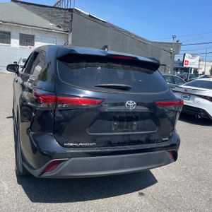 TOYOTA HIGHLANDER - 7