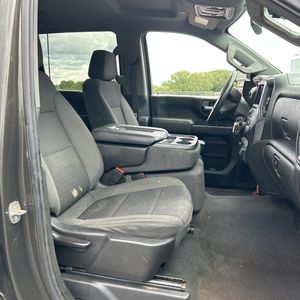صورة مصغرة 37 لـ 2022 Chevrolet SILVERADO 2500HD CUSTOM