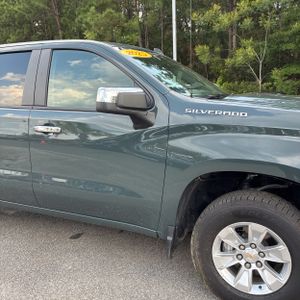 2025 Chevrolet SILVERADO 1500 LT — миниатюра 13