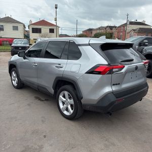 TOYOTA RAV4 - 5