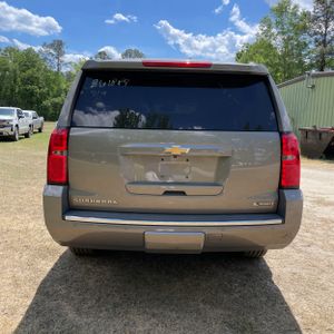 CHEVROLET SUBURBAN PREMIER - 7