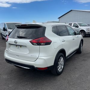 2018 Nissan ROGUE SV 照片 8