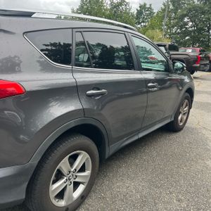 2015 Toyota RAV4 XLE 照片 9
