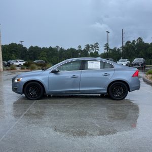 2017 Volvo S60 INSCRIPTION T5 PLATINUM — фото 3