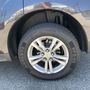 2015 Chevrolet EQUINOX LT — миниатюра 18