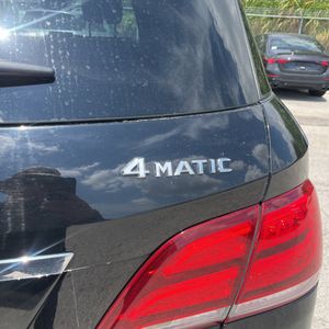 2016 Mercedes-BENZ GLE — миниатюра 23