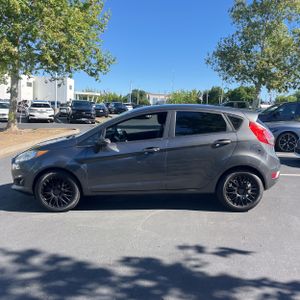 FORD FIESTA SE - 3