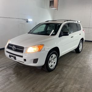 TOYOTA RAV4 - 1
