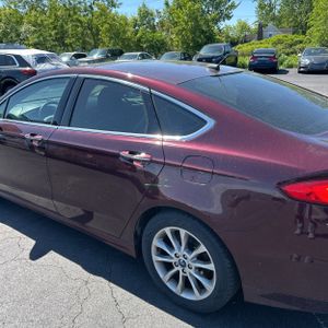 FORD FUSION SE - 6
