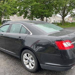 FORD TAURUS SEL - 6