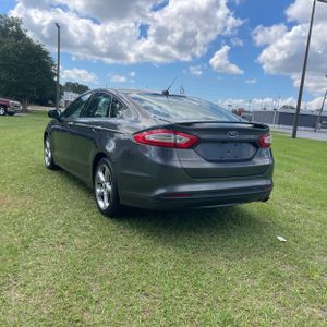 FORD FUSION SE - 5