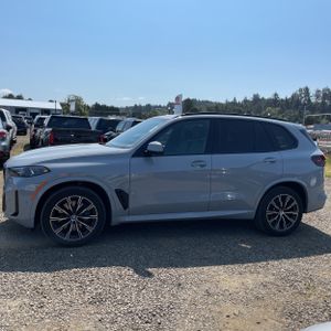 صورة 3 لـ 2025 BMW X5 XDRIVE40I