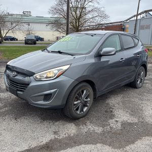 HYUNDAI TUCSON - 1