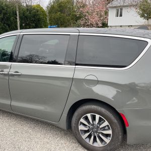 CHRYSLER PACIFICA HYBRID SELECT - 6