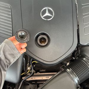 2025 Mercedes-BENZ GLC — миниатюра 45