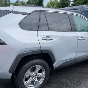2025 Toyota RAV4 XLE photo 9