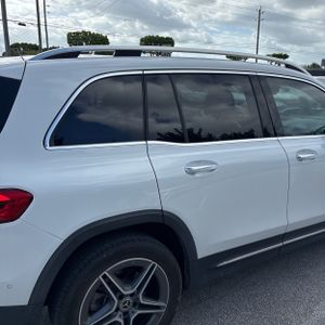 MERCEDES-BENZ GLB - 9