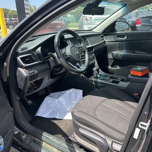 صورة مصغرة 32 لـ 2019 KIA OPTIMA LX