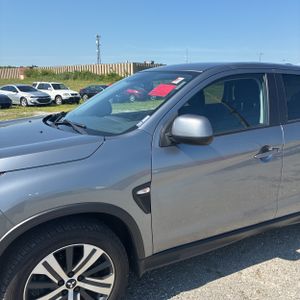 صورة 2 لـ 2022 Mitsubishi OUTLANDER SPORT ES