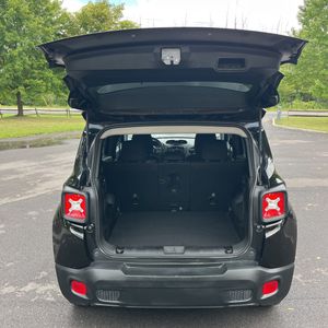 2022 JEEP RENEGADE LATITUDE 照片 43