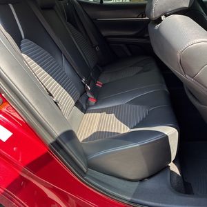 صورة مصغرة 35 لـ 2018 Toyota CAMRY SE