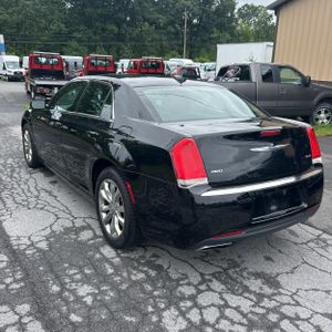 2017 Chrysler 300 LIMITED — фото 5