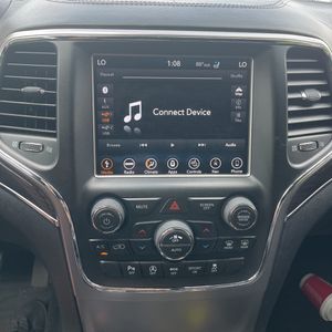 2018 JEEP GRAND CHEROKEE OVERLAND — миниатюра 38