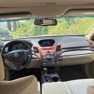صورة 37 لـ 2014 Acura RDX BASE