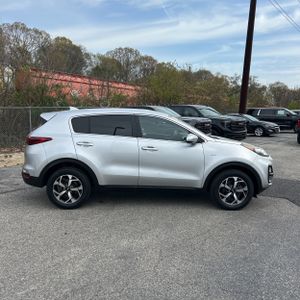 KIA SPORTAGE LX - 10