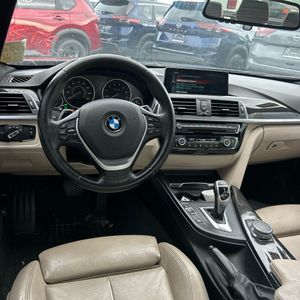 2017 BMW 330I XDRIVE — фото 37