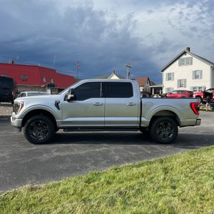 FORD F-150 LARIAT - 3