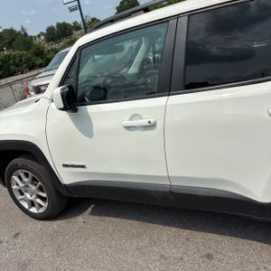 2021 JEEP RENEGADE LATITUDE 照片 3