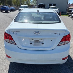 HYUNDAI ACCENT GLS - 7
