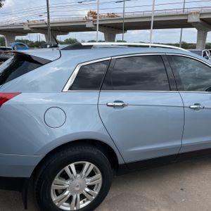 CADILLAC SRX LUXURY COLLECTION - 9