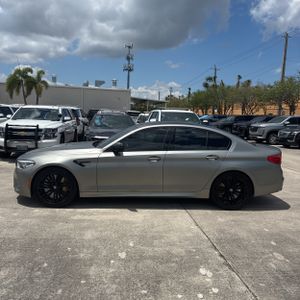 BMW M5 COMPETITION - 3