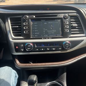 2019 Toyota HIGHLANDER LE PLUS thumbnail 39